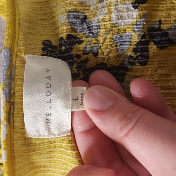 Melloday Blouse - Picture 5 of 7